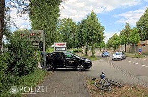 Polizeipräsidium Westpfalz: POL-PPWP: Auto kollidiert mit Fahrrad