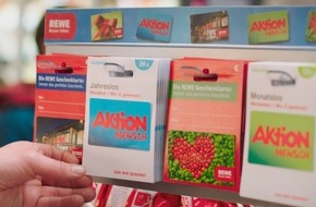 Aktion Mensch e.V.: REWE und die Aktion Mensch starten Partnerschaft / Erstmals in Deutschland gibt es Losgutscheine im Supermarkt