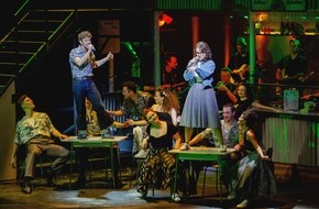 pop-out GmbH: Großer Überraschungserfolg: "Ku'damm 59"-Musical im Theater des Westens wird mit neun BroadwayWorld Germany Awards ausgezeichnet