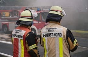 Feuerwehr Essen: FW-E: Zimmerbrand in Essen-Altenessen - Wohnung nicht mehr bewohnbar