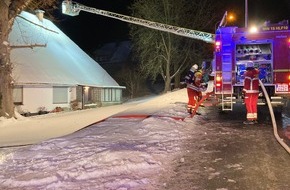 Feuerwehr Minden: FW Minden: Feuer in Fachwerkhaus rechtzeitig entdeckt