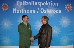 Polizeiinspektion Northeim: POL-NOM: Sicherheitsberater Heinz-Peter Weber geht in den Ruhestand
