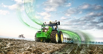 John Deere: John Deere @ AGRITECHNICA 2023: Daten als Kraftstoff: Landwirtschaft bereit für Tech-Sprung / Daten als Treibstoff für den Tech-Sprung der Landwirtschaft