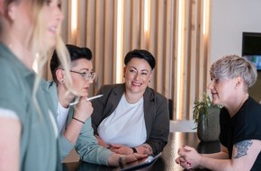 Corinna Käppeler Consulting: Corinna Käppeler Consulting: Die kleine Lüge der Branche - Warum der Start einer Kosmetikmarke einfacher ist, als die meisten Menschen denken