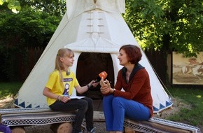 ZDF: Die ZDF-"logo!"-Sommerinterviews: Kinderreporter treffen Spitzenpolitiker / Aktion "logo!-Foto des Monats" (FOTO)