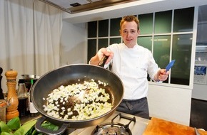 Kabel Eins: Stromberg bringt kabel eins zum Kochen! "Das Fast Food-Duell - Sternekoch gegen Lieferservice" ab 25. November 2007 sonntags um 22.45 Uhr