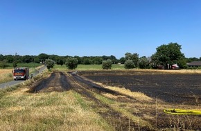 Freiwillige Feuerwehr Hünxe: FW Hünxe: Brand eines Getreidefeldes