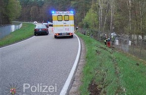 Polizeipräsidium Westpfalz: POL-PPWP: Schwindelattacke während der Fahrt - Zaun durchbrochen