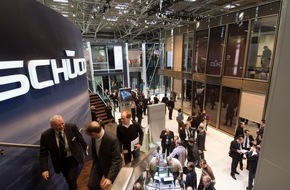 Schüco International KG: BAU 2009 mit intelligenter Gebäudehüllen-Innovation / Weltpremiere Schüco 2° Concept