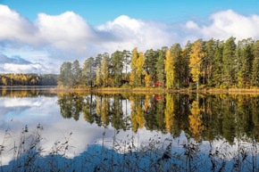 Zwischen glitzernden Seen und endlosen Küsten - Finnland als Paradies für Wasserliebhaber