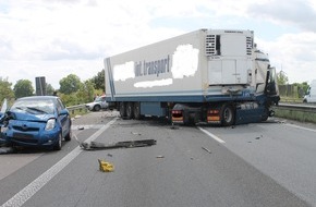 Polizeipräsidium Rheinpfalz: POL-PPRP: Kleiner Fahrfehler mit großen Folgen- Stundenlange Sperrung der Autobahn 61 in beiden Fahrtrichtungen