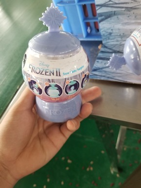 Frozen im Sweatshop: Ausbeutung in den Spielzeugfabriken