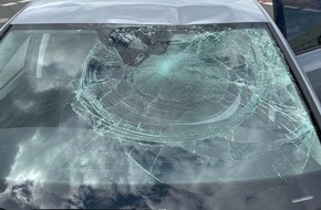Polizei Bielefeld: POL-BI: Zeugen decken Rotlichtversto&szlig; eines Pedelec-Fahrers auf - Unfall mit Verletzten