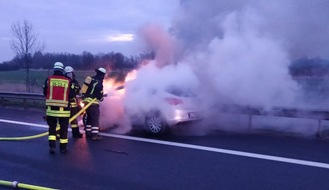 Polizeiinspektion Stade: POL-STD: Zwei Einbrüche in Stader Wohnhäuser, Umstellung von Telefonnummern der Polizeistationen im LK heute abgeschlossen, Auto brennt auf der A 26 aus - Richtungsfahrbahn Stade für mehrere Stunden gesperrt