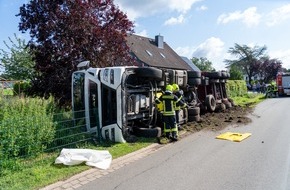 Feuerwehr Flotwedel: FW Flotwedel: LKW umgestürzt - Feuerwehren rücken zu Unfall mit alleinbeteiligtem LKW in Bröckel aus