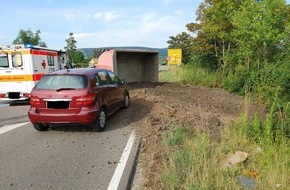 Polizeidirektion Neustadt/Weinstraße: POL-PDNW: Verkehrsunfall mit Folgen