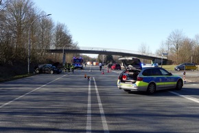 FW-DT: Verkehrsunfall auf dem &quot;Nordring&quot;