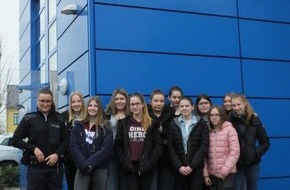 Bundespolizeidirektion Sankt Augustin: BPOL NRW: Girls' Day bei der Bundespolizeiinspektion Kleve und im Bundespolizeirevier Kempen