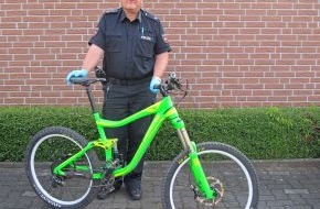 Polizeiinspektion Hameln-Pyrmont/Holzminden: POL-HOL: Zwei Männer auf Diebestour: Erst Angelzubehör - dann hochwertiges Rad gestohlen - 46- und 31jähriger Mann vorläufig festgenommen -