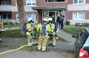 Polizeiinspektion Stade: POL-STD: Feuer in Stader Hochhaus - Brand auf Balkon schnell gelöscht