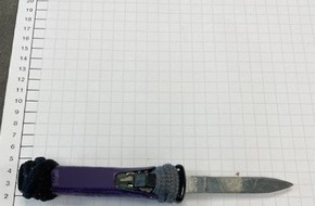 Bundespolizeidirektion Sankt Augustin: BPOL NRW: Bundespolizei findet ein verbotenes Messer, Drogen und vollstreckt Haftbefehl