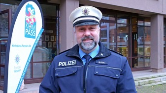 Polizeipräsidium Osthessen: POL-OH: Stadt Bebra ist 110. Kompass-Kommune: Stephan Glock neuer Schutzmann vor Ort - "Ein Gewinn für Bebra"