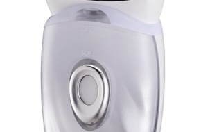 Panasonic Deutschland: Für streichelzarte und rundum gepflegte Haut: der Panasonic Epilierer ES-ED94 Wet/Dry / Der 7in1 Nass-/Trocken-Epilierer jetzt mit Peeling-Aufsatz (FOTO)