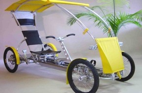 Ecole ATHENAEUM-EUROPE: Enfin un 4 x 4 écologique: Un design-fun pour un concept révolutionnaire