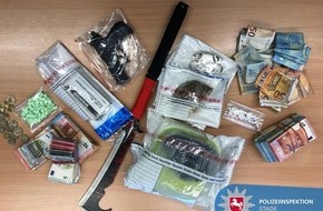 Polizeiinspektion Stade: POL-STD: Polizei durchsucht 8 Objekte in Buxtehude - Drogen und Bargeld beschlagnahmt - 2 Tatverdächtige in U-Haft