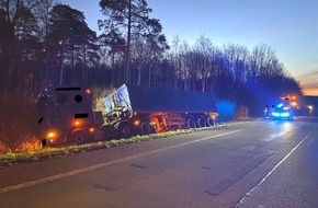 Polizei Minden-Lübbecke: POL-MI: Lastwagen landet im Graben