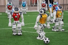 Universität Bremen: Bremen ist wieder Weltmeister: B-Human gewinnt die RoboCup-WM 2025