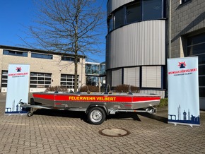 FW-Velbert: Neues Flachwasserschubboot in den Dienst gestellt