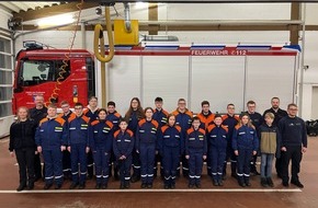 Feuerwehr Beverungen: FW Beverungen: Ein Jahr voller Highlights und ein großer Abschied / Jugendfeuerwehr Beverungen lässt das vergangene Jahr rekapitulieren