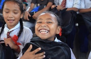 UNICEF Deutschland: Nach den Sturzfluten: UNICEF hilft Kindern in Nepal zur&uuml;ck in den Unterricht