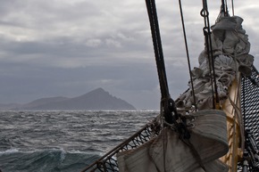 Marine - Pressebilder: Segelschulschiff &quot;Gorch Fock&quot; umsegelt Kap Hoorn (mit Bild)