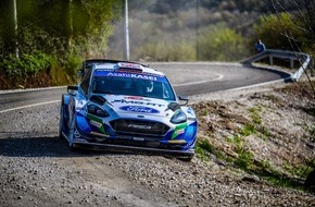Ford-Werke GmbH: Vom Weitsprung-Spektakel zur Asphalt-Hatz: M-Sport Ford startet mit zwei Fiesta WRC bei der WM-Rallye Katalonien