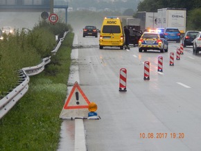 POL-VDKO: Verkehrsunfall mit zwei leichtverletzten Person