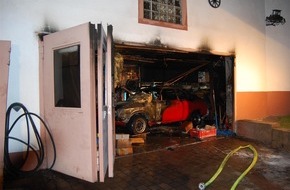 Polizeidirektion Kaiserslautern: POL-PDKL: Brand einer Garage, Oldtimer zerstört