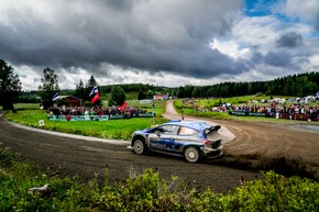 M-Sport Ford fährt bei Rallye Finnland aufs WRC2-Podium und baut Rekordserie an Marken-WM-Punkten weiter aus