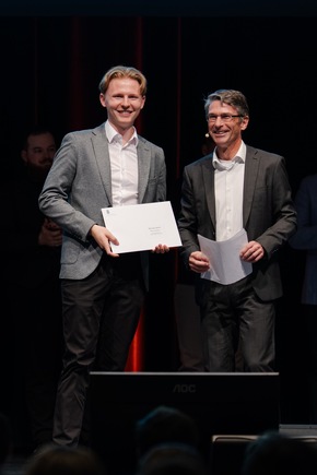 Feierlicher Abschluss für den Ingenieurnachwuchs