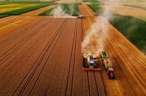 MHP Management und IT-Beratung GmbH: MHP Befragung: Hohe Wechselbereitschaft f&uuml;r asiatische Landtechnik