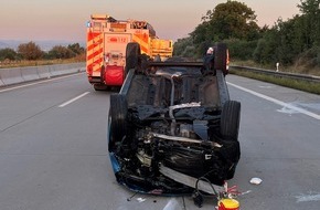 Autobahnpolizeiinspektion: API-TH: Pkw überschlägt sich - Im Rückstau ereignet sich ein weiterer Unfall