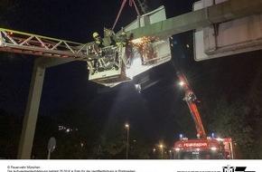 Feuerwehr M&uuml;nchen: FW-M: Feuerwehr rettet Berufsverkehr (Olympiapark)