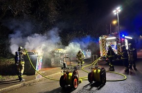 Feuerwehr Herdecke: FW-EN: Altpapiercontainer brannten an verschiedenen Standorten - Feuerwehr mit mehreren Löschfahrzeugen im Einsatz - Polizei ermittelt