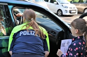 Kreispolizeibehörde Rhein-Kreis Neuss: POL-NE: Dankzettel für rücksichtsvolle Autofahrer