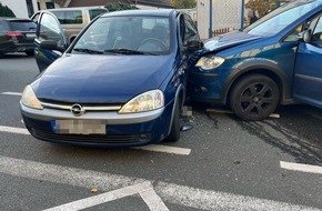 Polizei Bielefeld: POL-BI: Unvermittelt gewendet - Zwei Verletzte