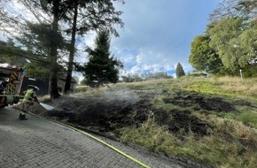 Feuerwehr Herdecke: FW-EN: Fl&auml;chenbrand oberhalb des Krankenhauses - ausgel&ouml;ste Brandmeldeanlage und Rettungsdienstunterst&uuml;tzung