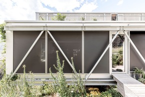 Nota de Prensa Griesser: Vida autosuficiente energéticamente con vistas panorámicas