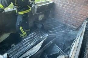 Feuerwehr Dortmund: FW-DO: Feuer auf Balkon eines Mehrfamilienhauses in Dortmund-Brünninghausen
