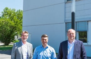 REHAU AG + Co: Intensiver Austausch: Bundestagsabgeordneter Stefan Müller besucht REHAU Industries